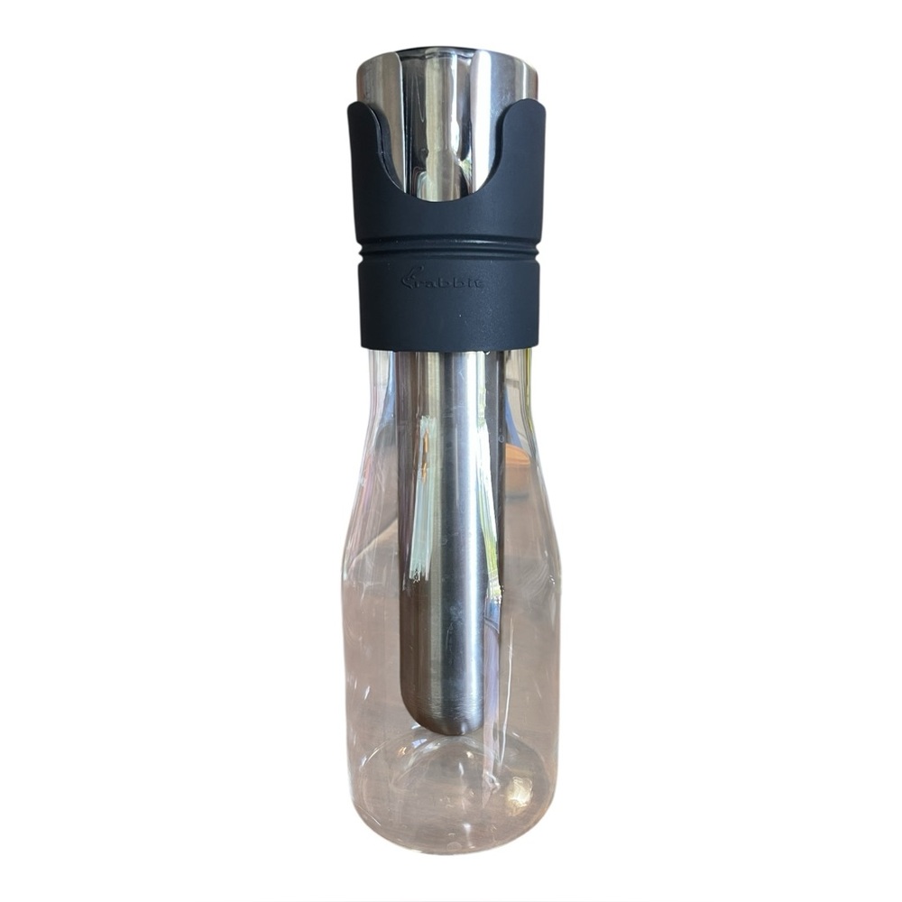 Metrokane Rabbit Wine Chilling cooling Carafe Crystal 6520